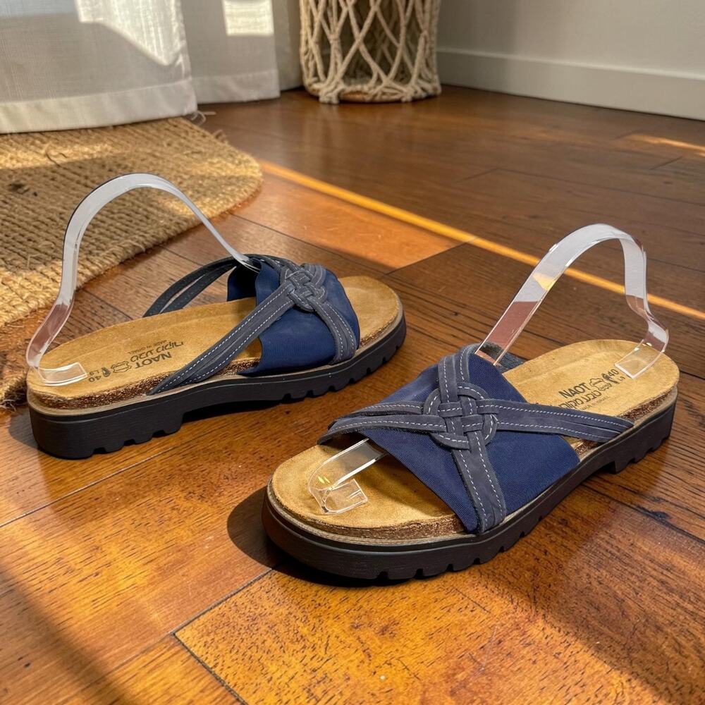 ⭐️Naot Women's 40 Navy Blue Leather & Stretch Fabric Slide On Comfort Sandals